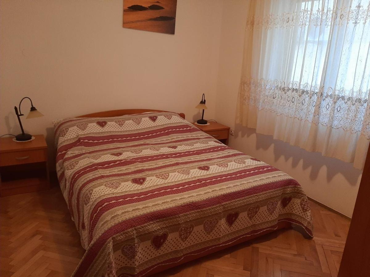 Apartment Mia 로비니 외부 사진
